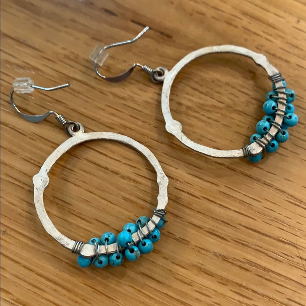 Custom Earrings ~Silver Tone~ Turquoise Aqua Beads - Picture 4 of 9